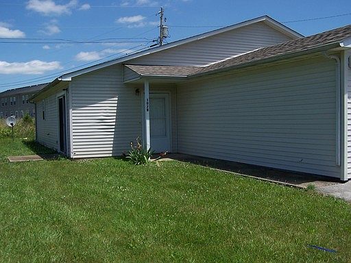 1st image of 107A Lauderdale Dr