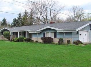 35305 Martin Rd, Willoughby Hills, OH 44094