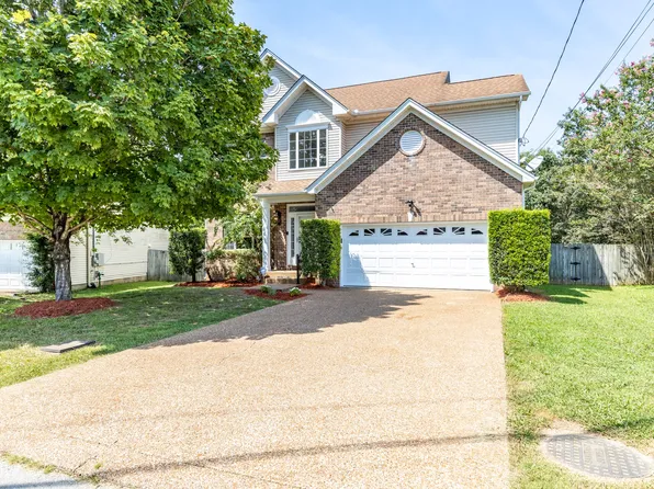 3729 Seasons Dr, Antioch, TN 37013