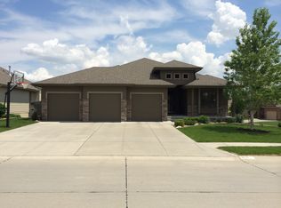 3571 S 188th St, Omaha, NE 68130