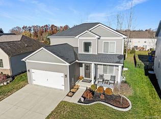 319 Hidden Riv E, Holly, MI 48442