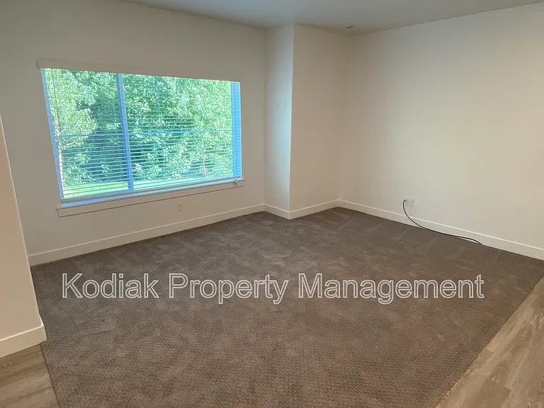 1158 N 1880 W — Photo 9