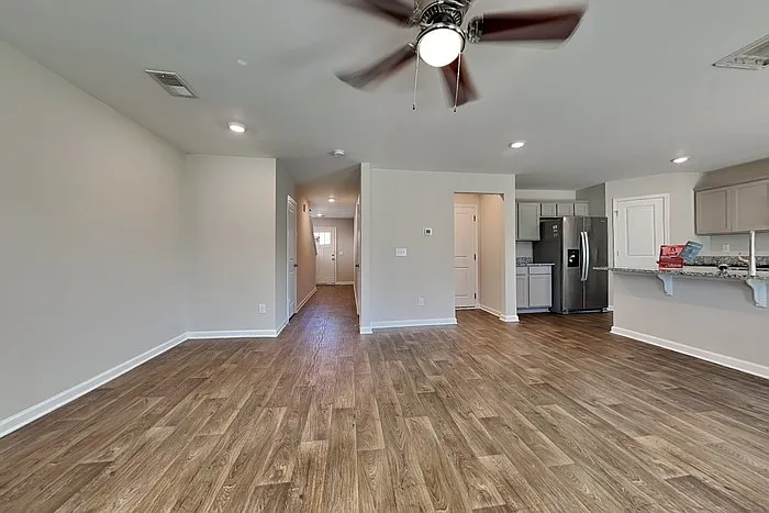 425 Red Poll Way — Photo 4