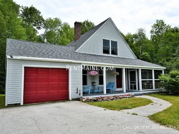 841 Eastern Ave, Holden, ME 04429