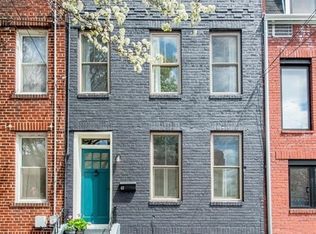 82 Pioneer St, Brooklyn, NY 11231
