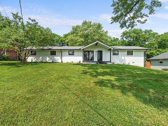 2nd image of 163 Lakeside Park Dr