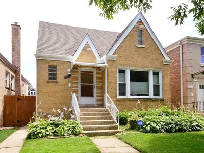 1637 N Oak Park Ave, Chicago, IL, 60707