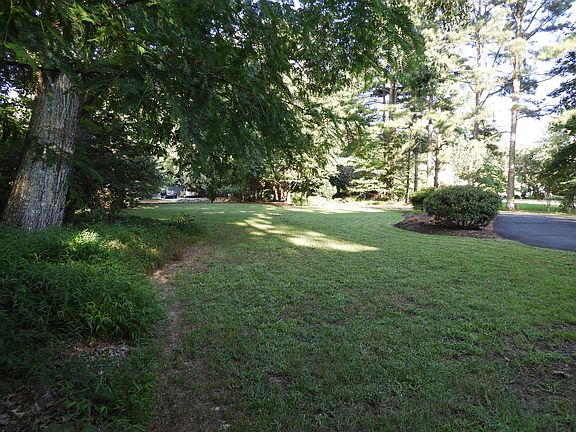 Yard View to Colony Trl