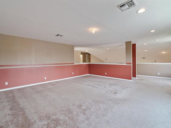 3rd image of 14979 Savannah Dr