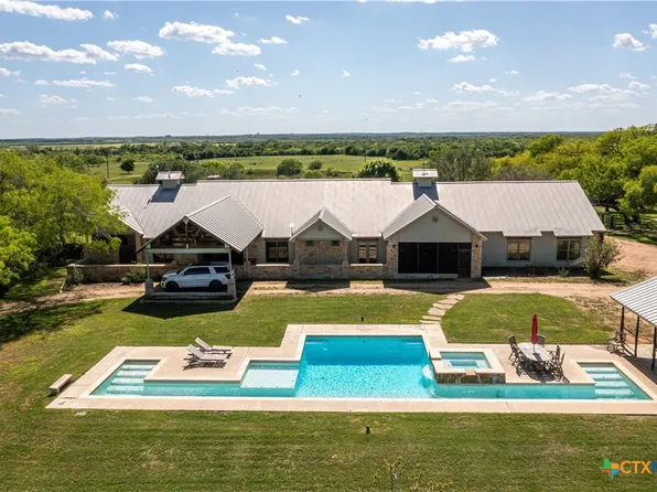 (undisclosed Address), Runge, TX 78151