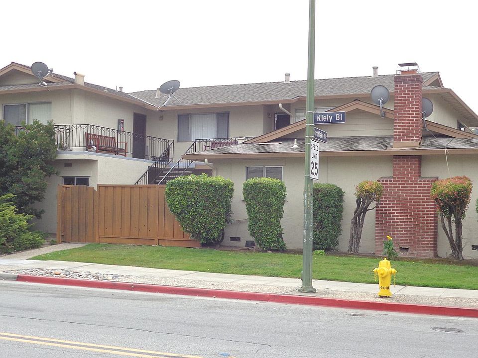 1st image of 438 Northlake Dr APT 2