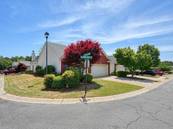1411 Raven Rock Trl NW, Kennesaw, GA 30152