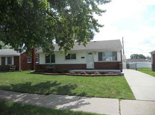 16860 E Twelve Mile Rd, Roseville, MI 48066