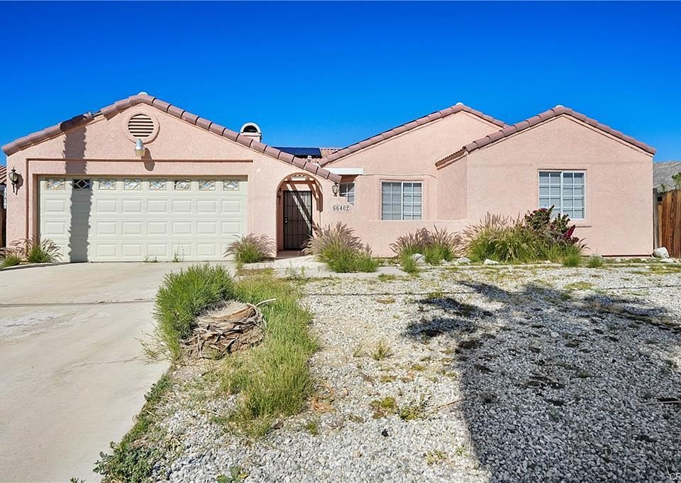 1st image of 66402 Cactus Dr
