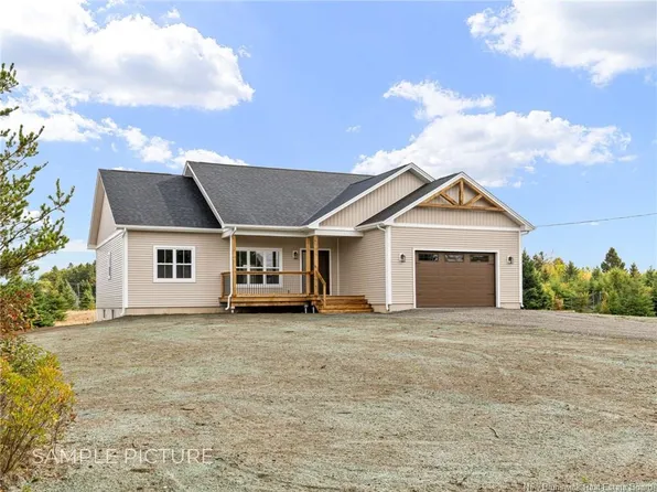 20 Normand Ln, Dundas, NB E4R 0C2