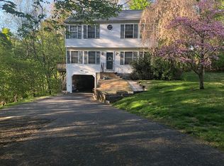 193 Kneen St, Shelton, CT 06484