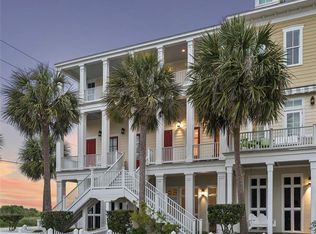 710 Positano Rd, Galveston, TX 77550