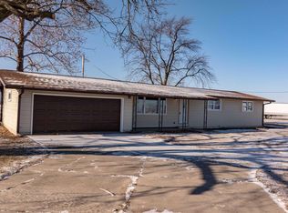 203 1st St, Batavia, IA 52533