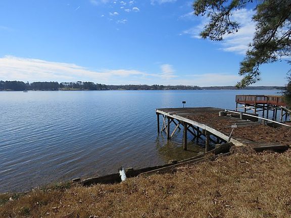 2nd image of 1280 Amber Hill Cir