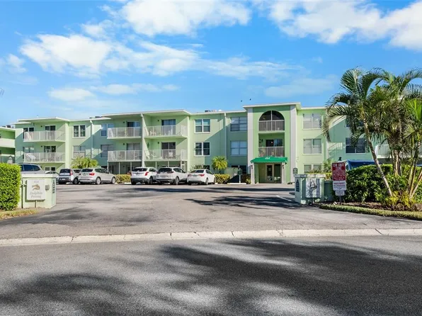 464 N Paula Dr APT 106, Dunedin, FL 34698