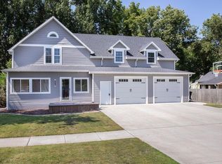 332 8th Ave N, Casselton, ND 58012