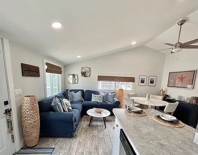 34 E Pompano Way — Photo 7