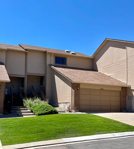 1425 Vondelpark Dr Photo 1