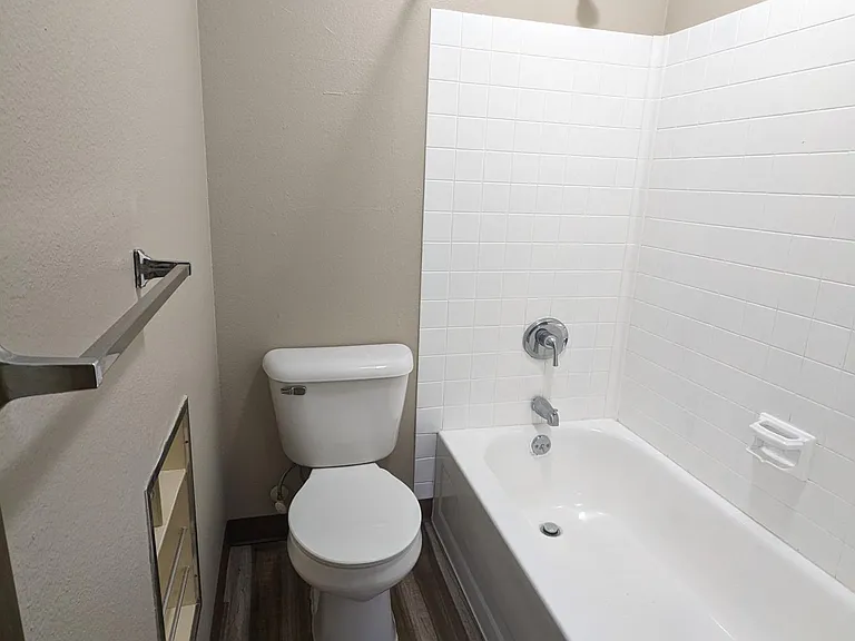 1197 Blairs Ferry Rd — Photo 7