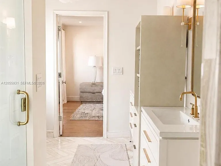 3190 Sheridan Ave — Photo 30