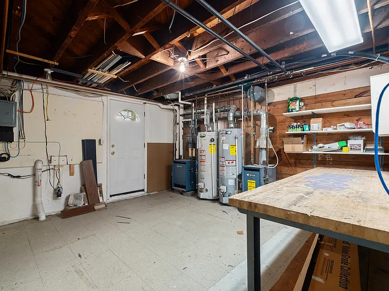 48 Burns Ave #2 — Photo 22