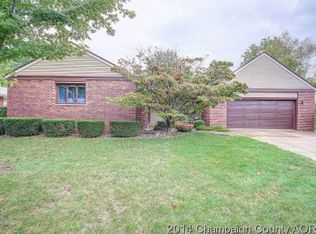 2310 Brookshire Dr W, Champaign, IL