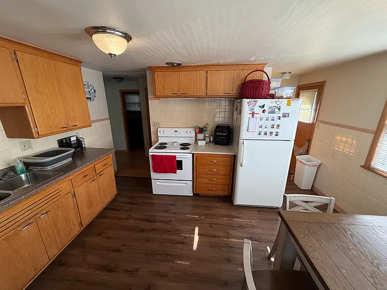 7009 W Lloyd St — Photo 15