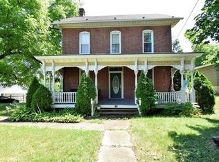 105 E Penn St, Lehighton, PA 18235