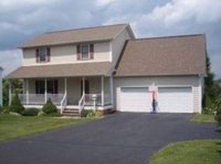 290 Commonwealth Rd, Galax, VA 24333