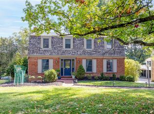23 Green Crescent Dr, Washington, PA