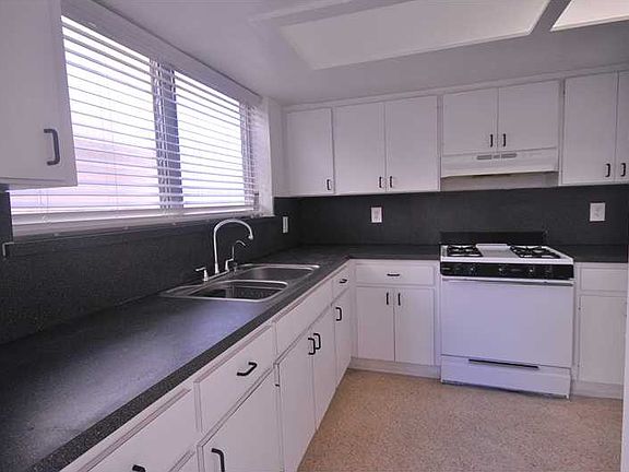 4th image of 7835 Crespi Blvd APT 3