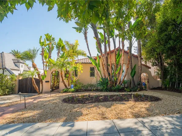 10860 Rochester Ave, Los Angeles, CA 90024