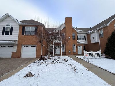 714 Olde English Cir #30, Howell, MI, 48855