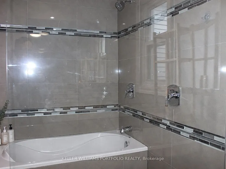 71 Chisholm Ave — Photo 7