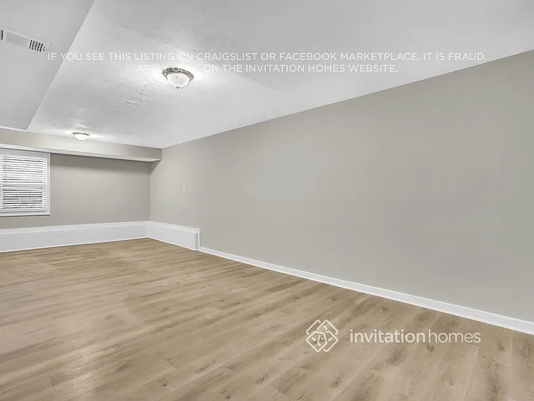 722 Stonehill Ct — Photo 19