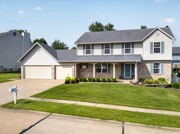 2087 Hackmann Estates Dr, Saint Charles, MO 63303