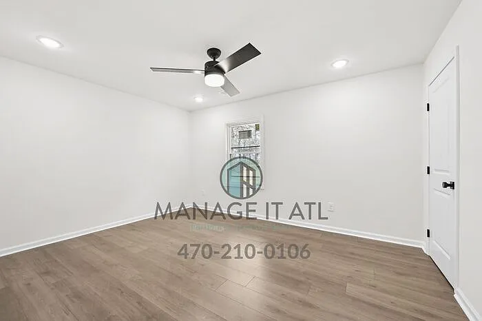 2762 Candler Rd — Photo 19