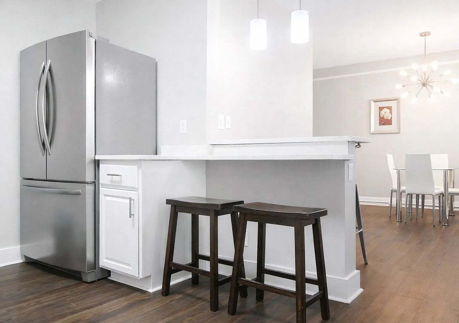 4 Bed 2 Bath - Close to Cornell and Downtown — Photo 2