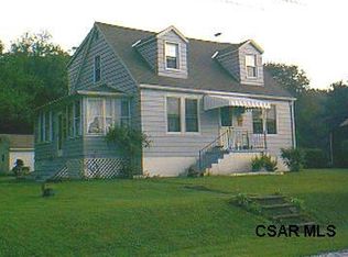 505 Washington St, Seward, PA 15954