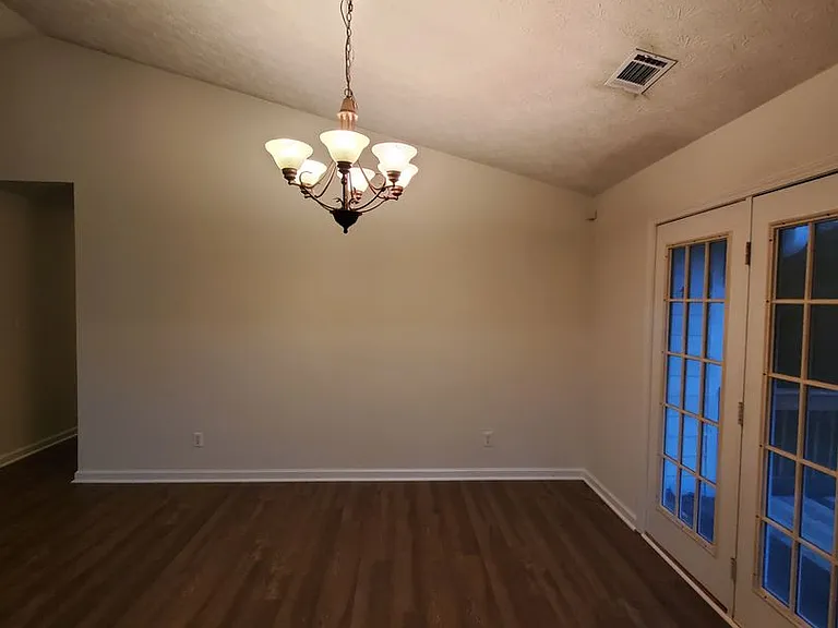 217 Sweetgum Ln — Photo 5