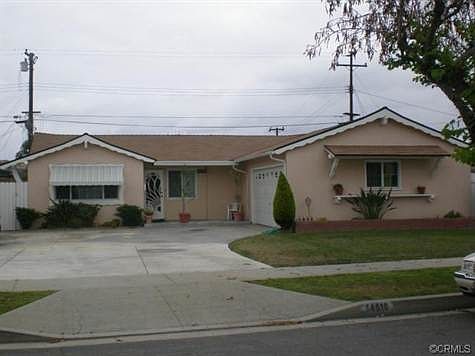 1st image of 14610 Rayfield Dr