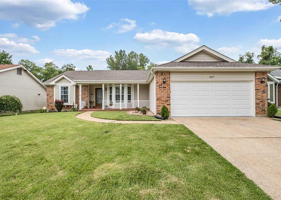 1st image of 627 Foxtail Dr