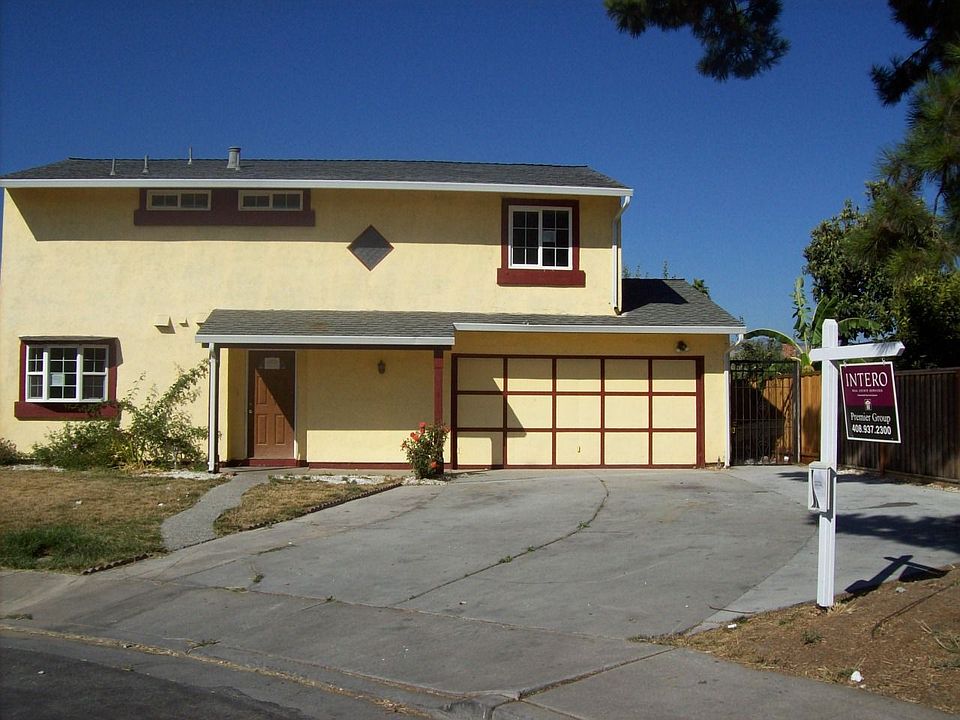 1st image of 3324 Carriage Cove Ct