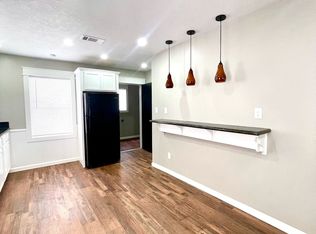 909 Camelia St, Lake charles, LA 70607
