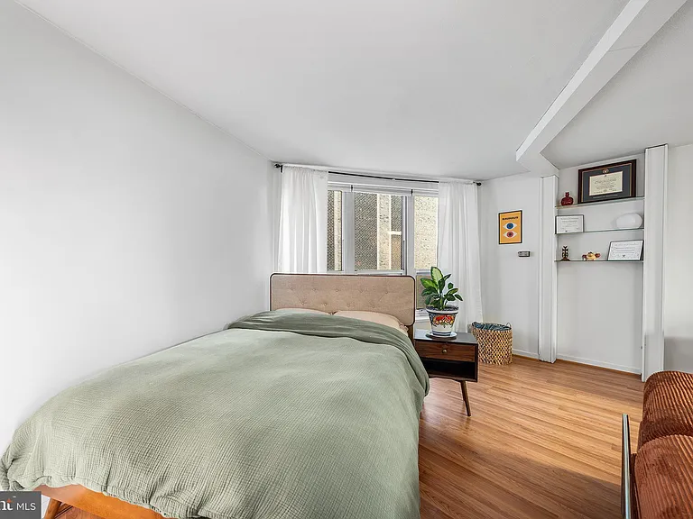 224 W Rittenhouse Sq #30-1002 — Photo 9